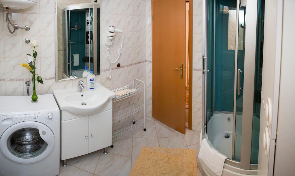 Apartament Monika *
